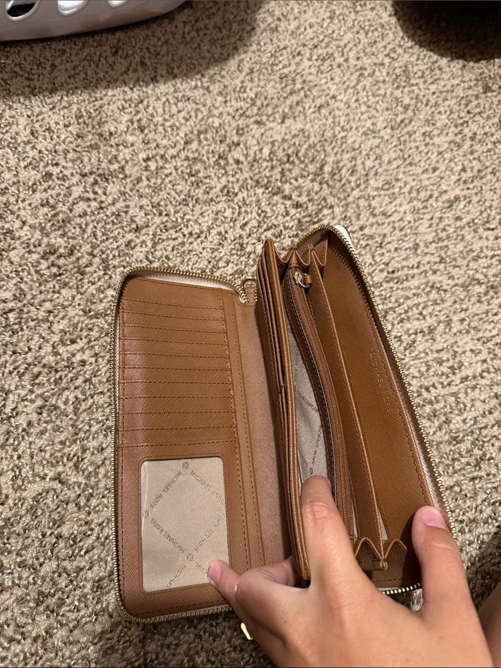 Michael Kors Cream/White MK Signature Zip-Around Wallet